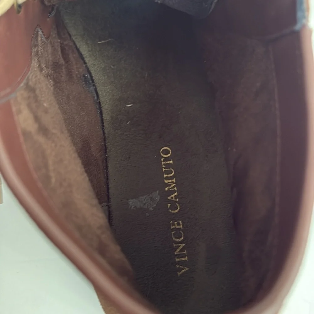 Vince Camuto Lancelot Chukka brown leather upper lace up ankle boots